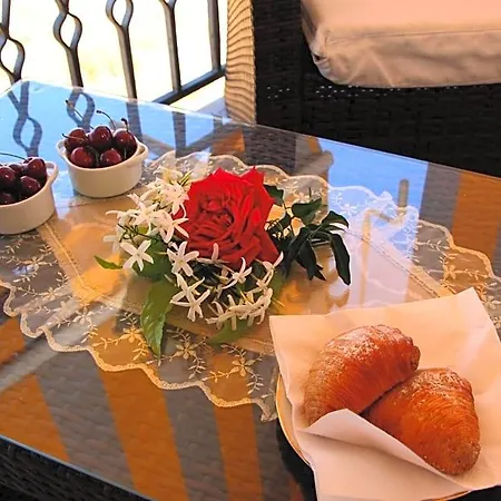 Bed & Breakfast Damiantò 3*