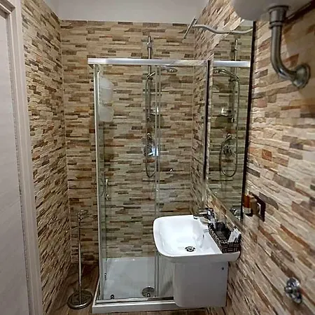 Bed & Breakfast Damiantò 3*